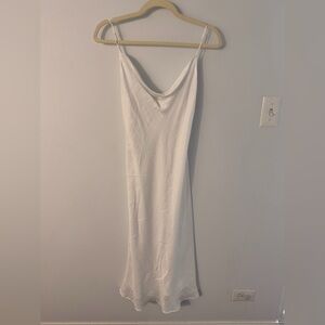 RESA Classic White Dress
